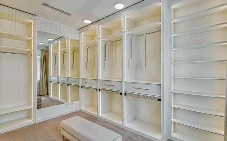 2-этажный коттедж 650 м² с отделкой