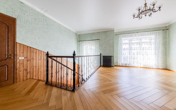 2-этажный коттедж 350 м² с отделкой