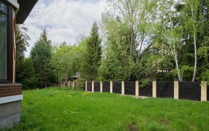 3-этажный коттедж 501.7 м² без отделки