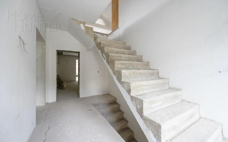 3-этажный коттедж 501.7 м² без отделки