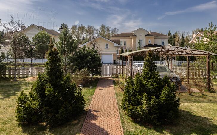 2-этажный коттедж 350 м² с отделкой
