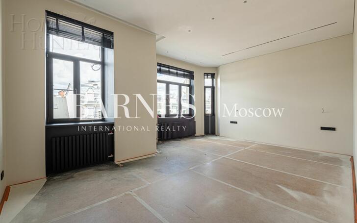 4-КОМН. КВАРТИРА С ОТДЕЛКОЙ 250.25 М² НА 4 ЭТАЖЕ