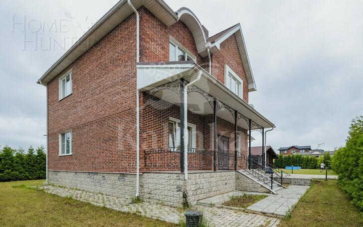 2-этажный коттедж 250 м² с отделкой