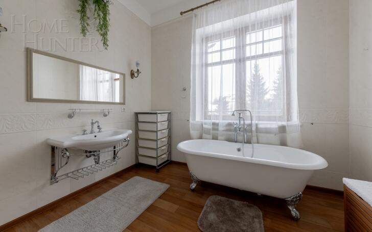 2-этажный коттедж 500 м² с отделкой