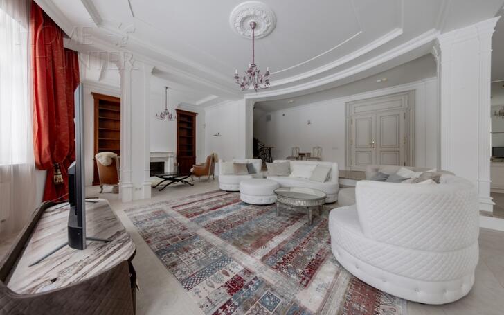 2-этажный коттедж 500 м² с отделкой
