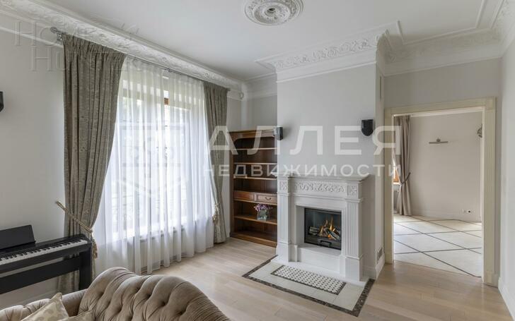2-этажный коттедж 400 м² с отделкой