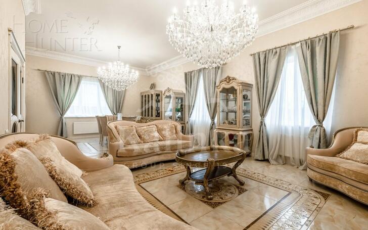 2-этажный коттедж 250 м² с отделкой