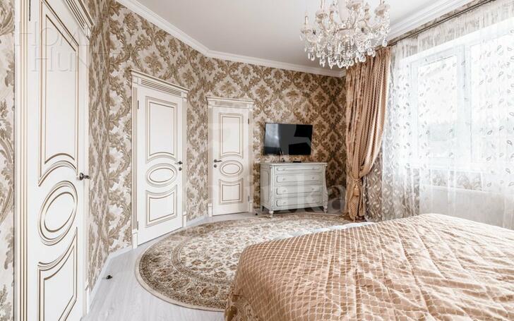 2-этажный коттедж 250 м² с отделкой