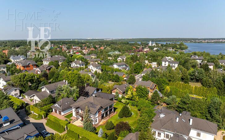 2-этажный коттедж 600 м² с отделкой