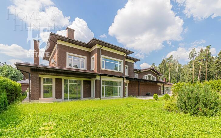 2-этажный коттедж 600 м² без отделки