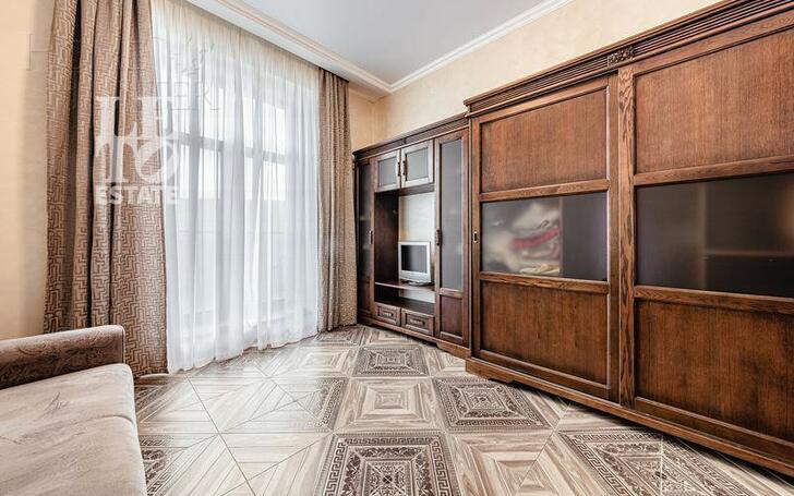 2-этажный таунхаус 250 м² с отделкой
