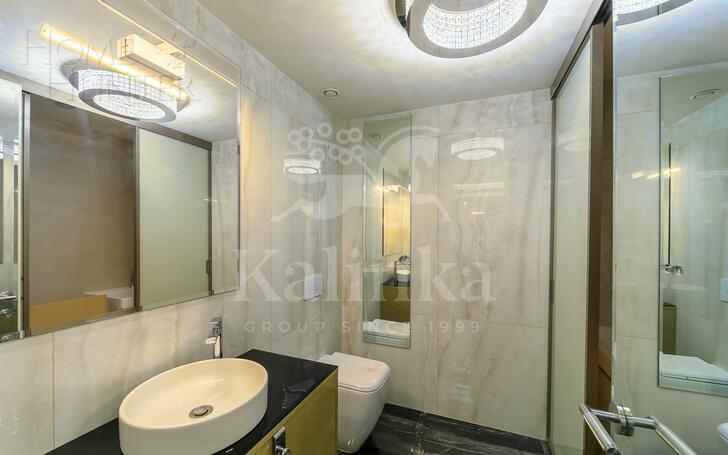 4-КОМН. КВАРТИРА С ОТДЕЛКОЙ 230 М² НА 6 ЭТАЖЕ