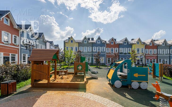 2-этажный коттедж 287.1 м² с отделкой