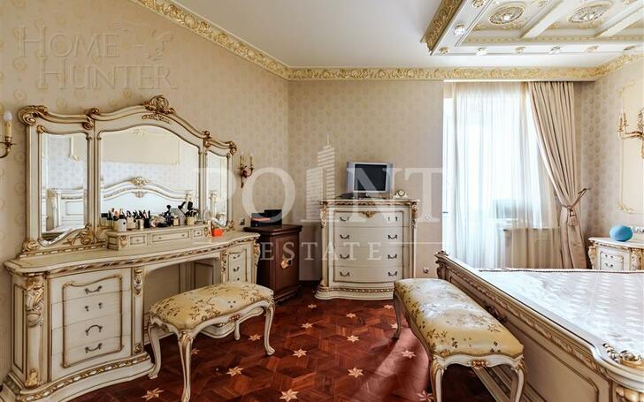 6-КОМН. КВАРТИРА С ОТДЕЛКОЙ 252.3 М² НА 8 ЭТАЖЕ