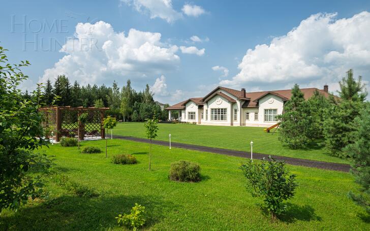 1-этажный коттедж 712 м² с отделкой