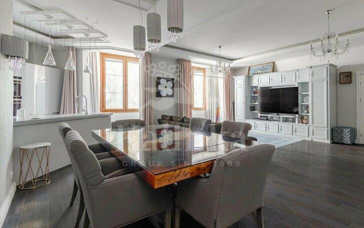 4-КОМН. КВАРТИРА С ОТДЕЛКОЙ 258.2 М² НА 1 ЭТАЖЕ