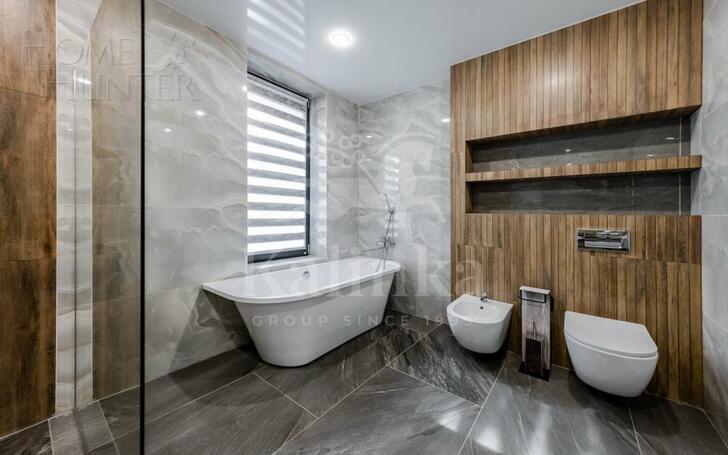 2-этажный коттедж 250 м² с отделкой