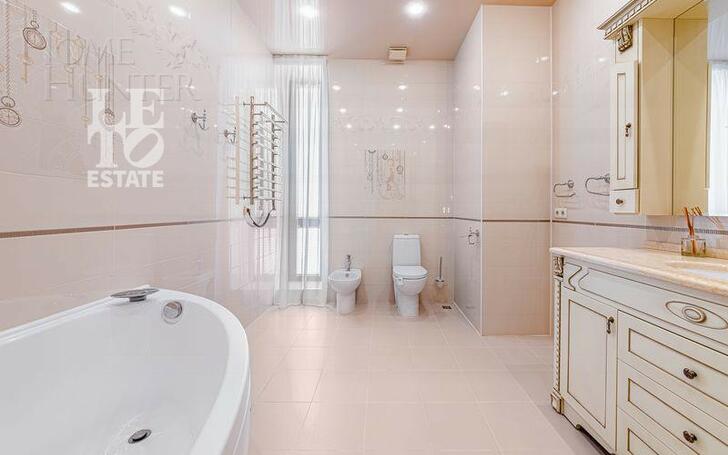 2-этажный таунхаус 250 м² с отделкой