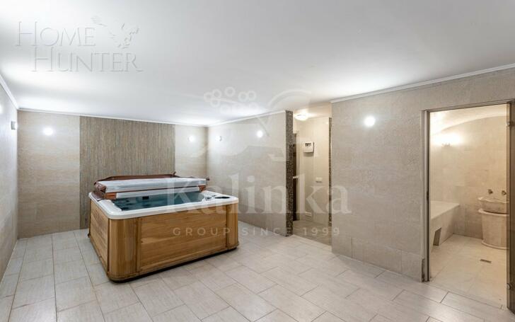 3-этажный коттедж 550 м² с отделкой