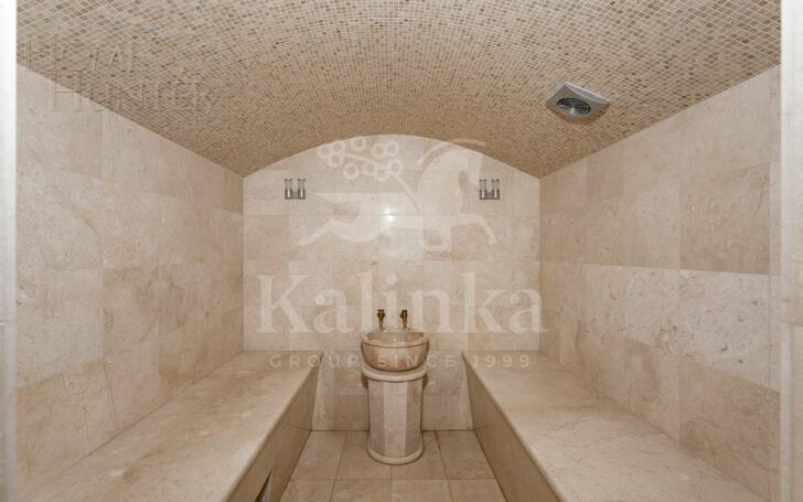 3-этажный коттедж 550 м² с отделкой