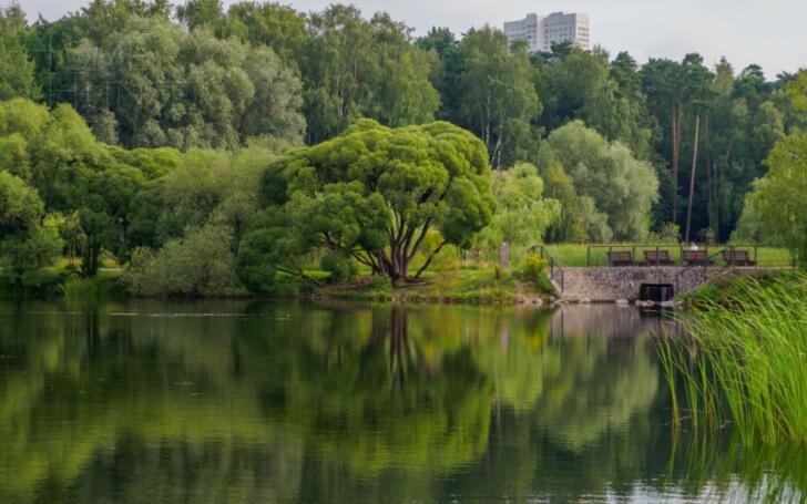 4-КОМН. КВАРТИРА С ОТДЕЛКОЙ 142 М² НА 3 ЭТАЖЕ