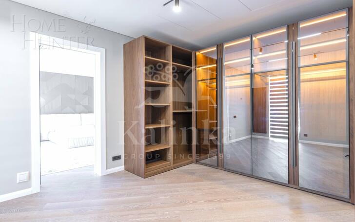 2-этажный коттедж 450 м² с отделкой