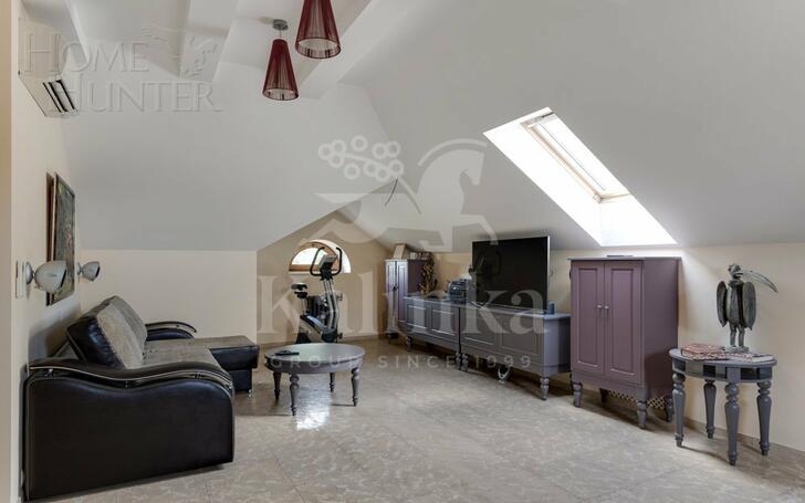 3-этажный коттедж 550 м² с отделкой