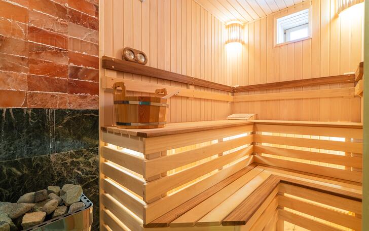 2-этажный коттедж 400 м² с отделкой
