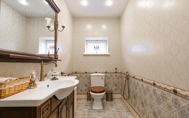 2-этажный коттедж 400 м² с отделкой