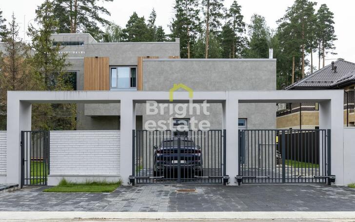 2-этажный коттедж 583.7 м² с отделкой