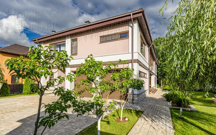 2-этажный коттедж 405 м² с отделкой