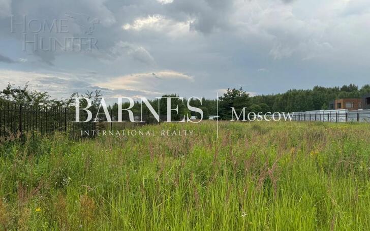 Участок 35.6 сот. в охраняемом поселке