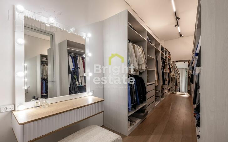 2-этажный коттедж 583.7 м² с отделкой