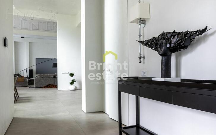 2-этажный коттедж 583.7 м² с отделкой