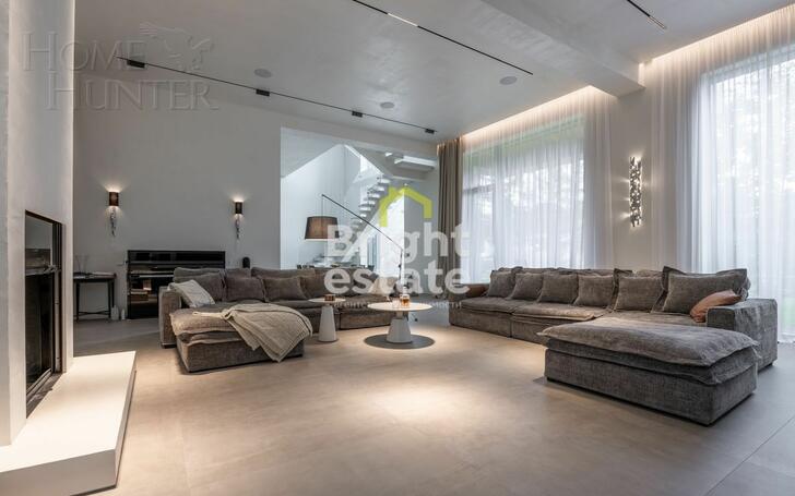 2-этажный коттедж 583.7 м² с отделкой