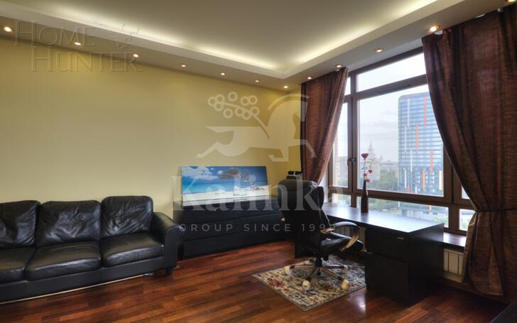 4-КОМН. КВАРТИРА С ОТДЕЛКОЙ 100 М² НА 19 ЭТАЖЕ