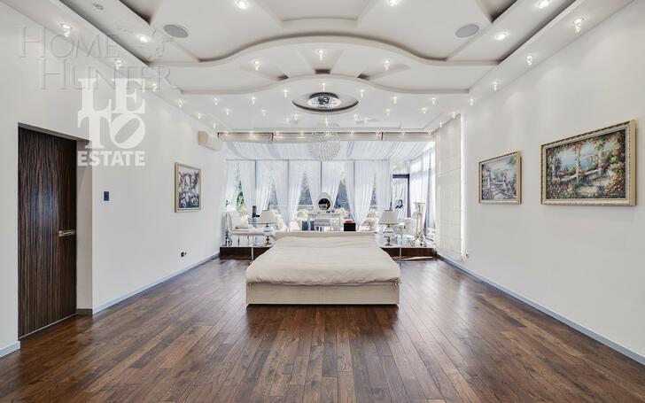 2-этажный коттедж 1 200 м² с отделкой