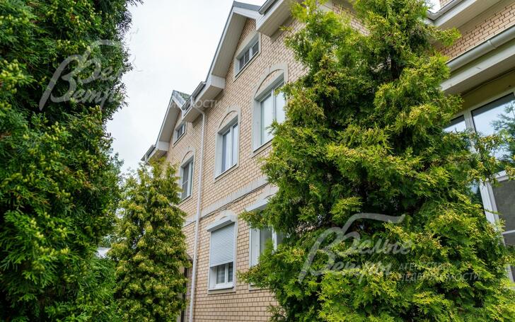 2-этажный коттедж 700 м² с отделкой