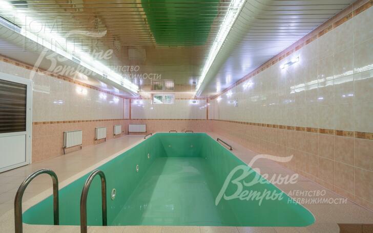 2-этажный коттедж 700 м² с отделкой