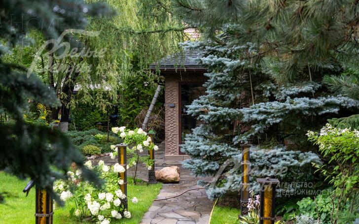 2-этажный коттедж 700 м² с отделкой