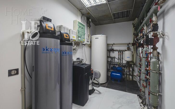 2-этажный коттедж 1 200 м² с отделкой
