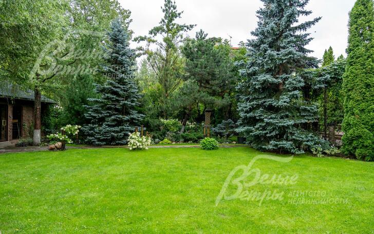 2-этажный коттедж 700 м² с отделкой