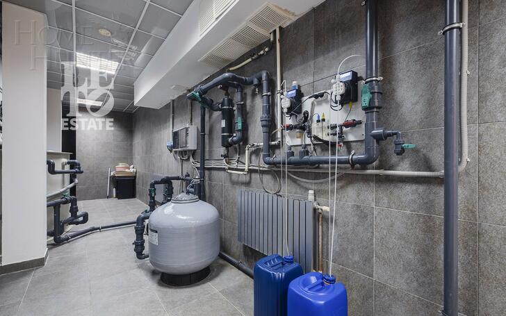 2-этажный коттедж 1 200 м² с отделкой