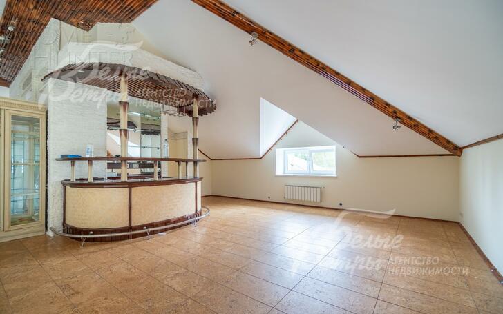 2-этажный коттедж 700 м² с отделкой