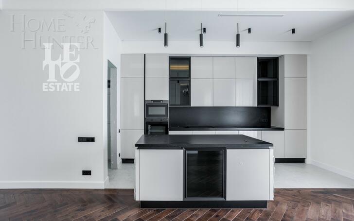 1-этажный коттедж 885 м² с отделкой