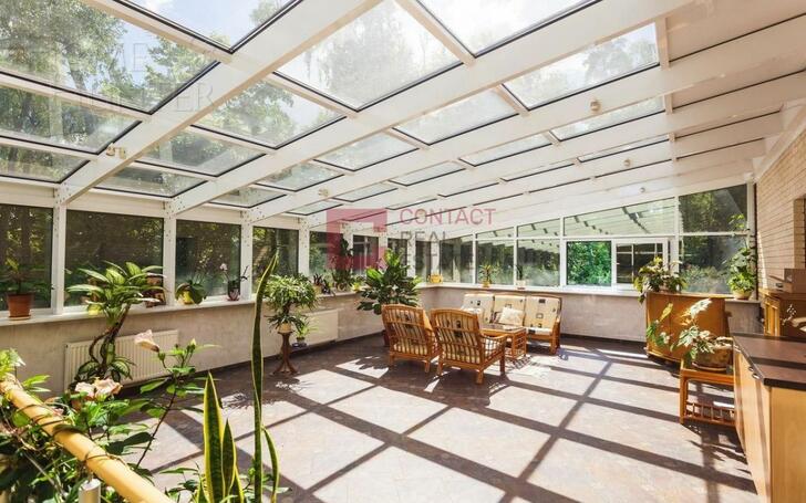 2-этажный коттедж 1 500 м² с отделкой