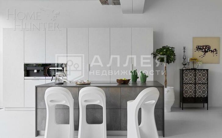 3-этажный таунхаус 380 м² с отделкой