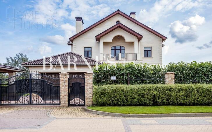 2-этажный коттедж 382 м² с отделкой