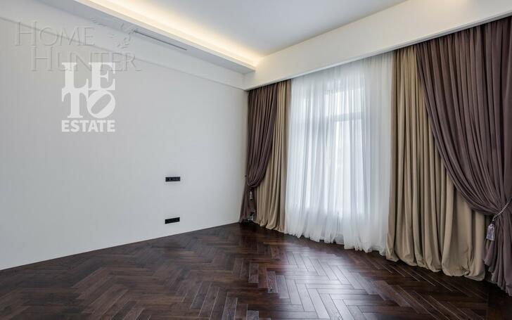 1-этажный коттедж 885 м² с отделкой