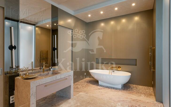 2-этажный коттедж 1 500 м² с отделкой